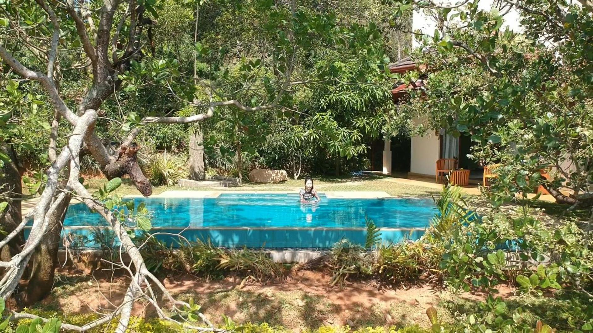 Aqua Dunhinda Villa Kandy Exterior foto