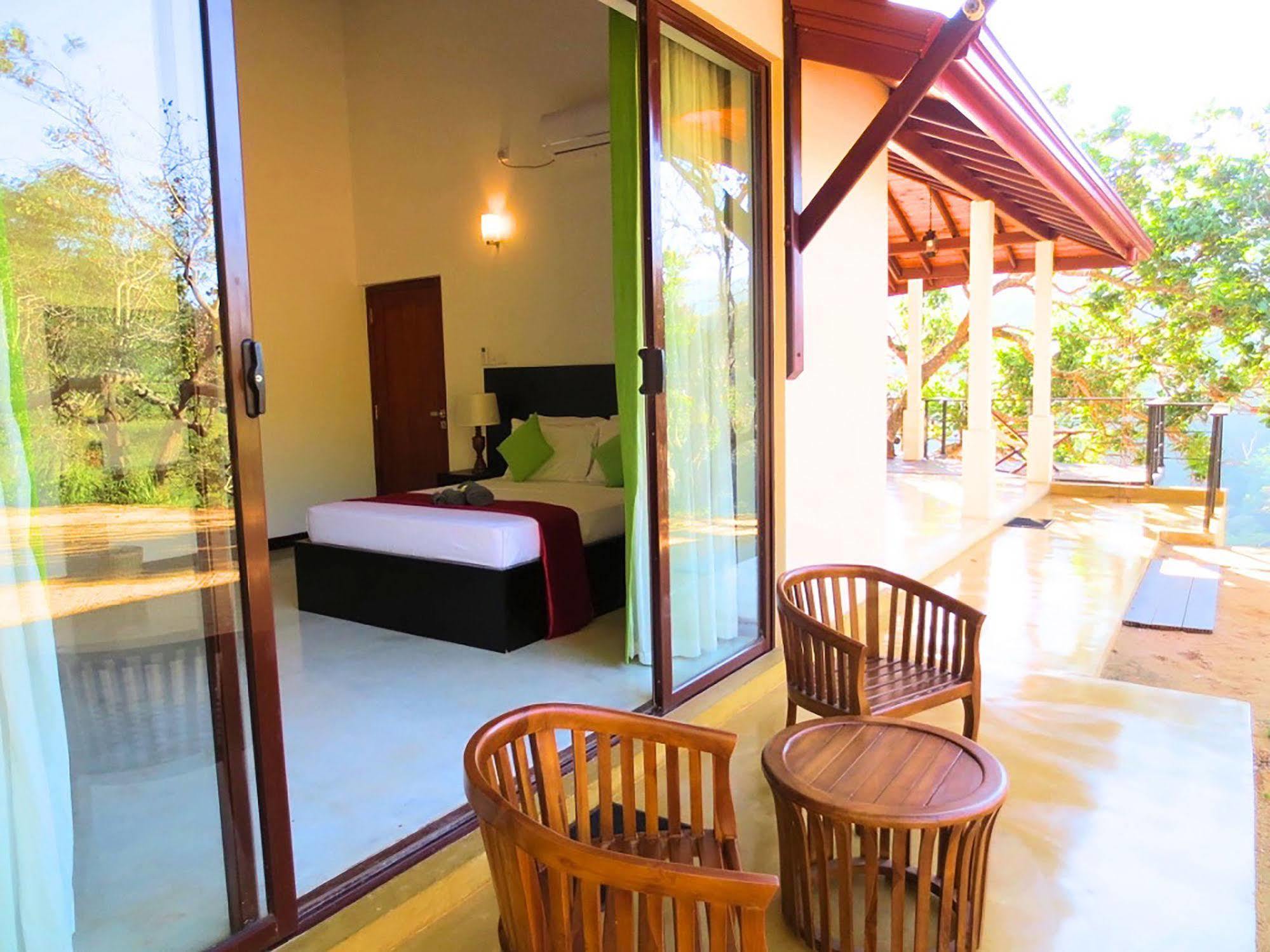 Aqua Dunhinda Villa Kandy Exterior foto